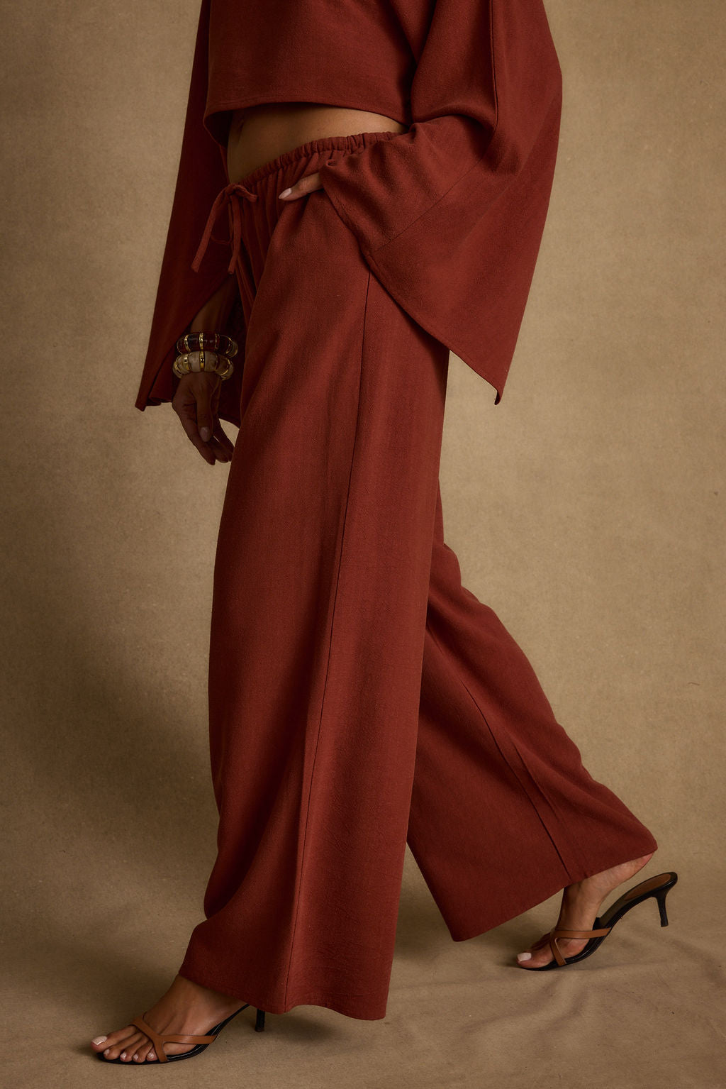 Lněné kalhoty Clear Breeze z rezavé tkaniny