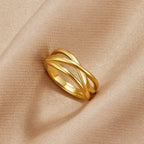 Entwined Maisie Gold Ring