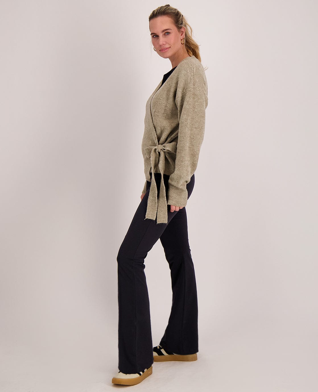 Cardigan Wrapped | Taupe