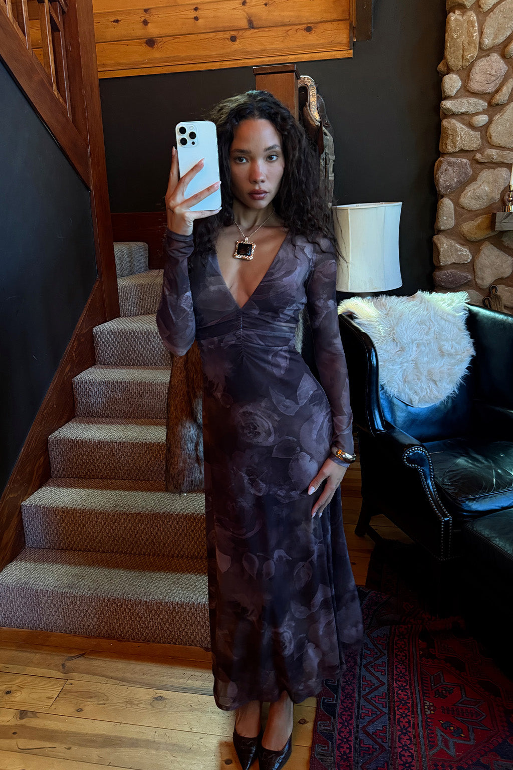 Maxi šaty Kristin Plum Blur ze síťoviny