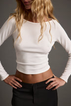 Bílý top s lodičkovým výstřihem Matti