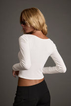 Bílý top s lodičkovým výstřihem Matti