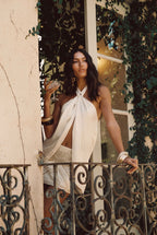 Saténový top s ramínky Moonlit Kiss v krémovém provedení