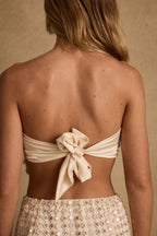 Šála Ola s flitrovanými motivy šampaňského