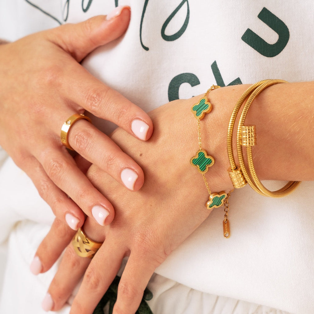 Zlatý náramek Twister