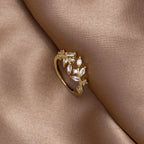 18K Gold Crystal Vine Ring