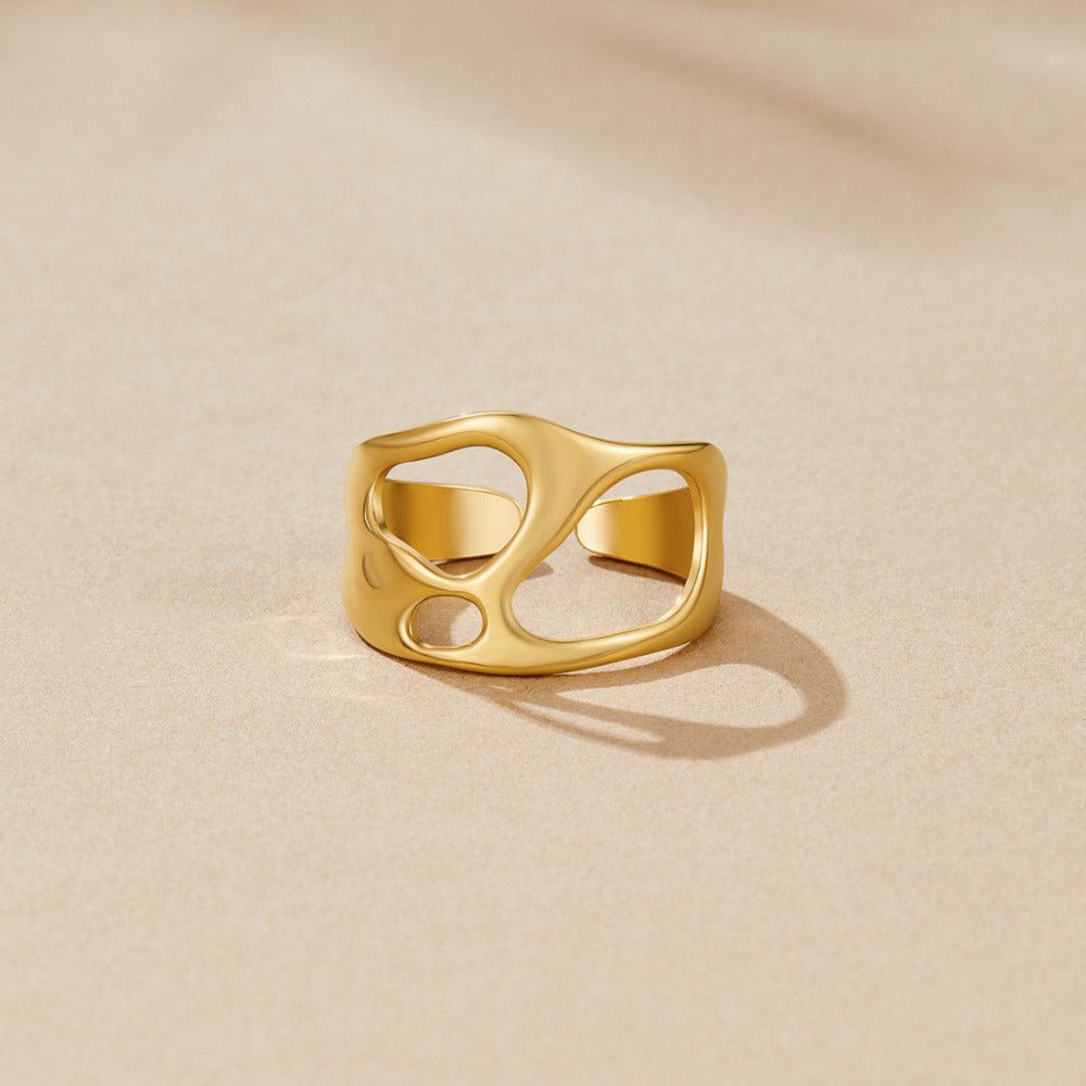 Golden Dream Hollow Ring
