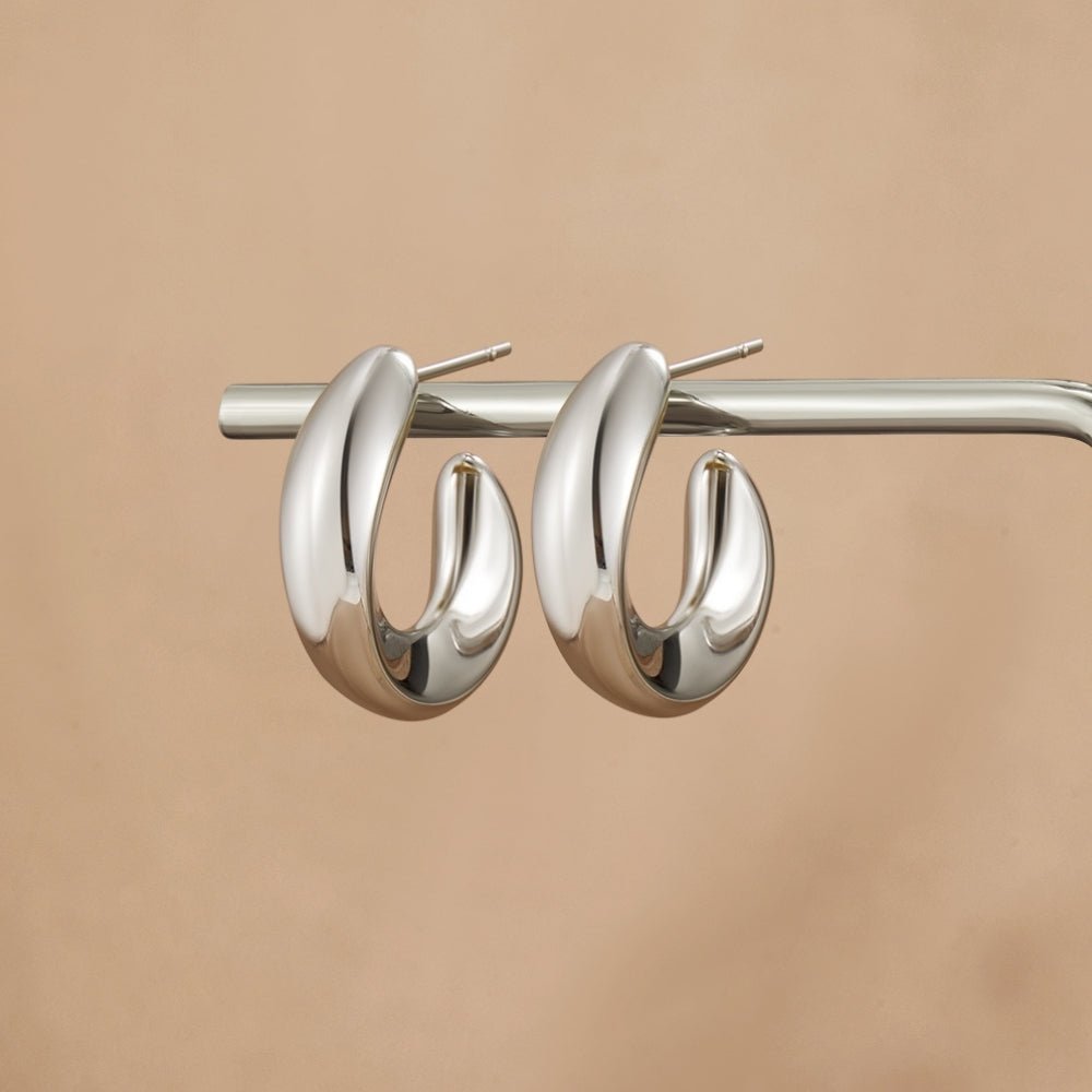 Twisted Sandara Silver Hoop Earrings