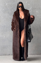 Vrbový kabát - čokoládový